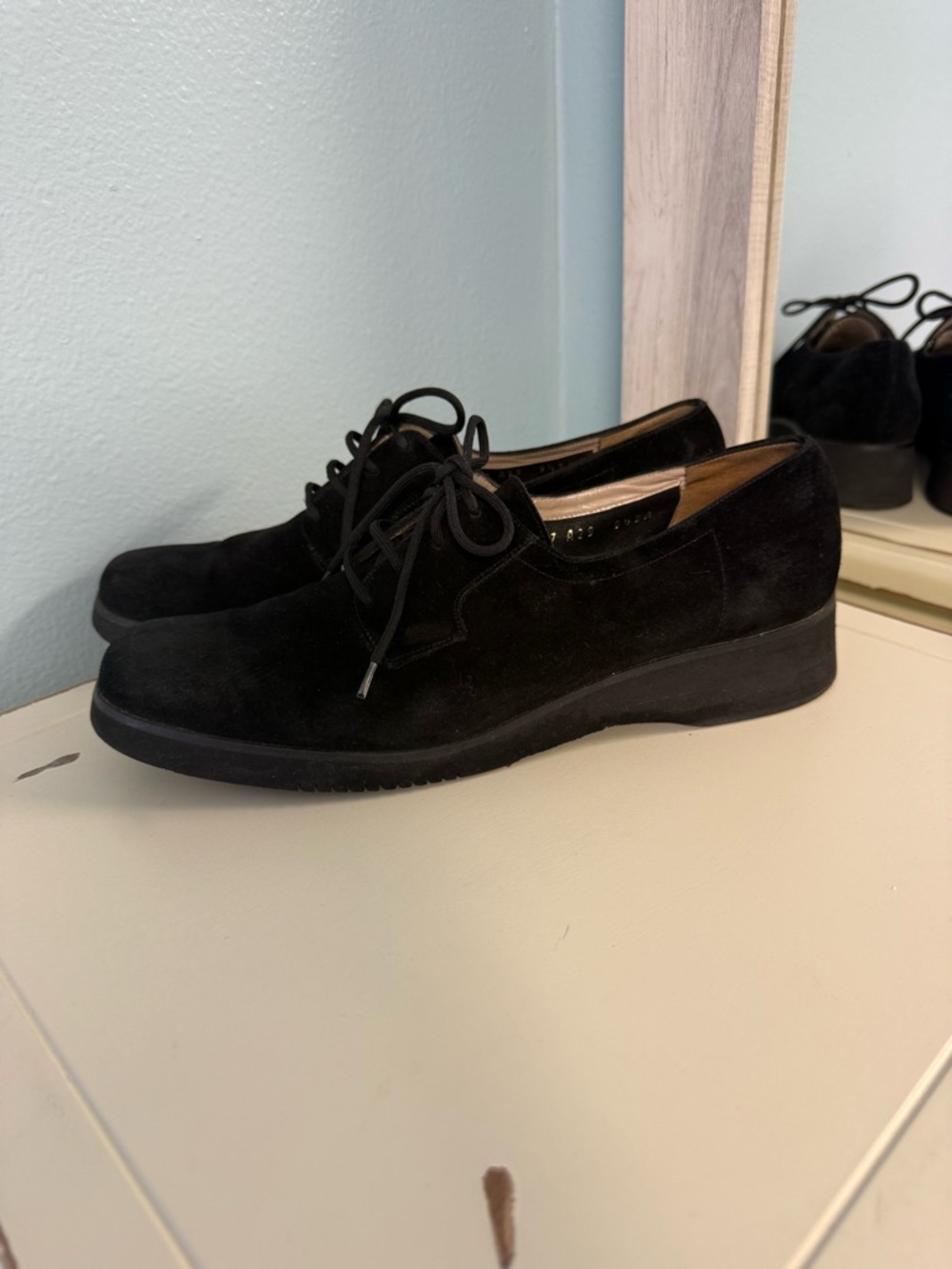 Salvatore Ferragamo Boutique Black Suede Oxford Shoes Lace Up Size 9.5 AA Italy